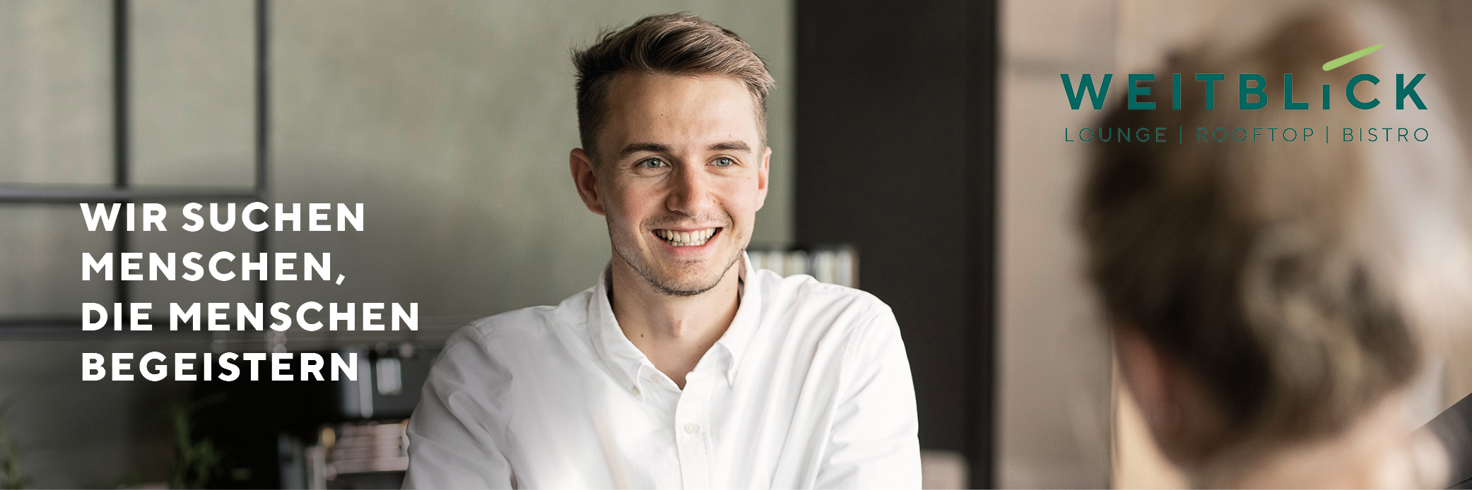 Service Mitarbeiter*in