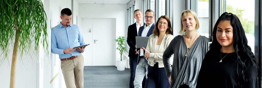 Mitarbeiterinnen und Mitarbeiter der R+V BKK