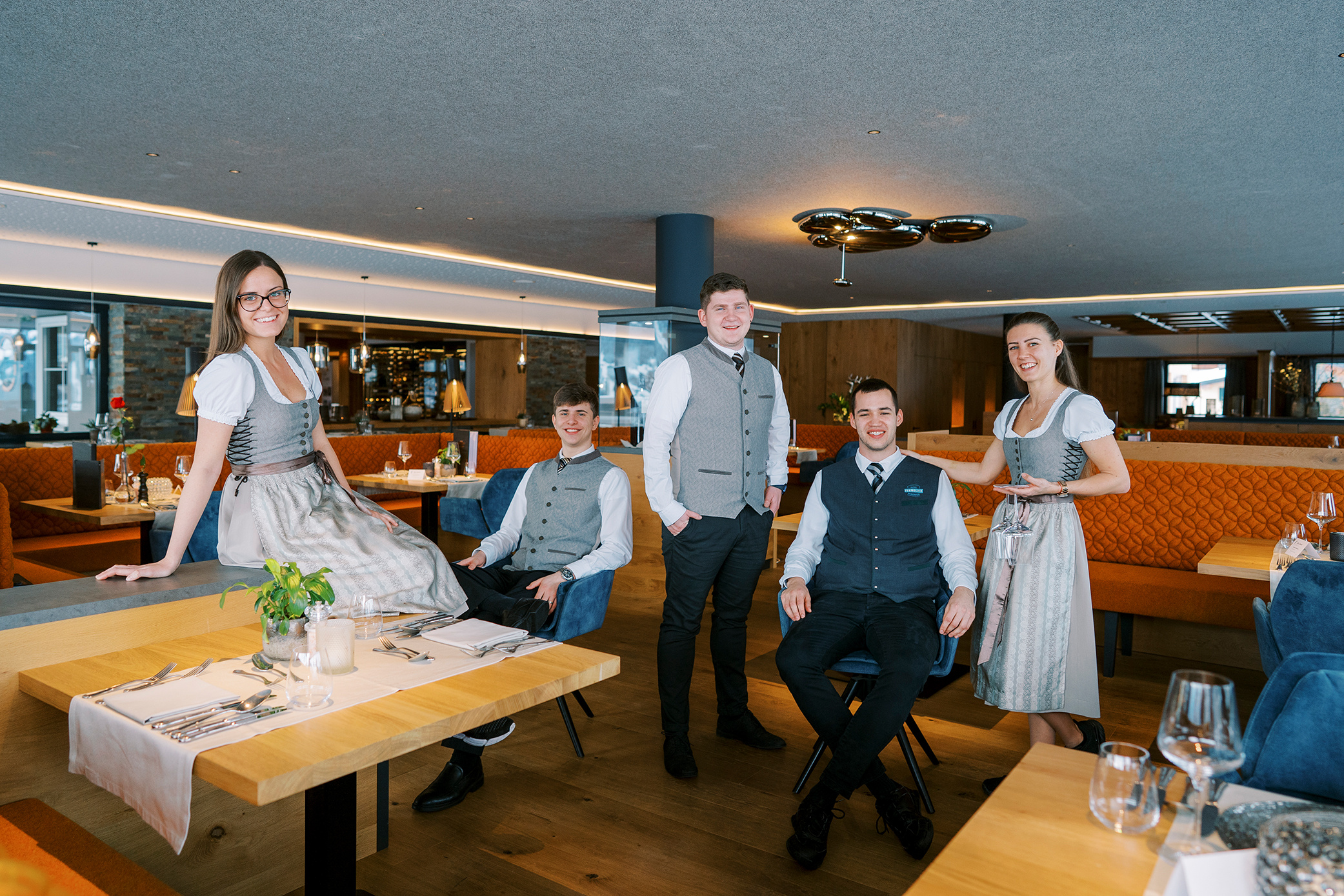 Chef de Rang/Stationskellner (m/w)