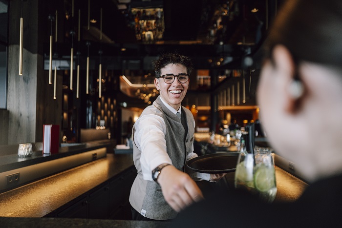 Chef de Rang/Stationskellner (m/w)